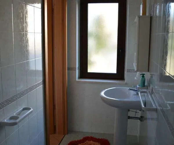 Collemare Alojamento de Acomodação e Pequeno-almoço Drapia