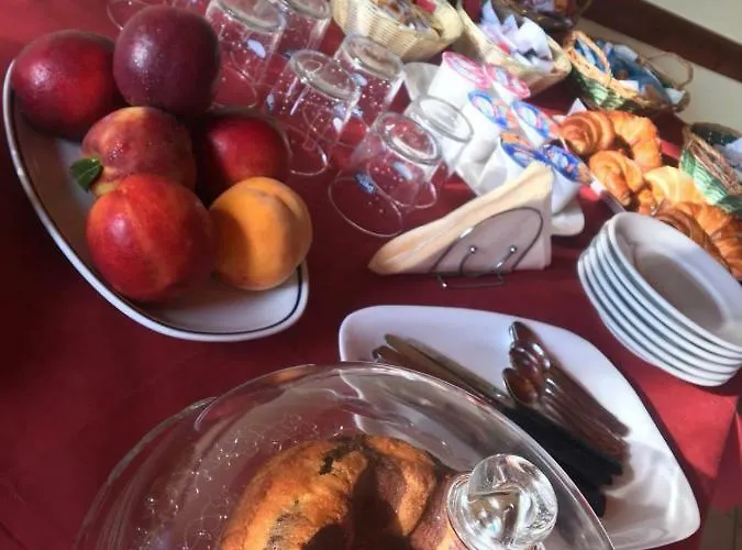 Alojamento de Acomodação e Pequeno-almoço Collemare 3*