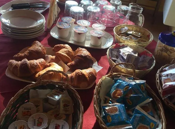 Alojamento de Acomodação e Pequeno-almoço Collemare 3*